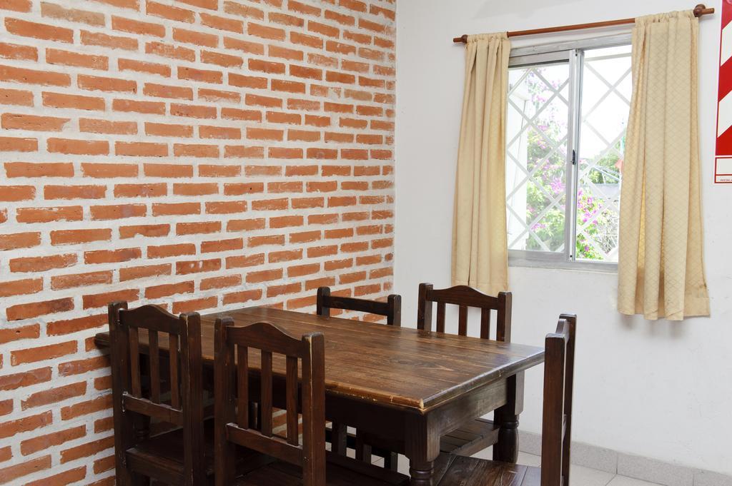 Complejo Tiro Federal San Pedro Hotell San Pedro  Rum bild